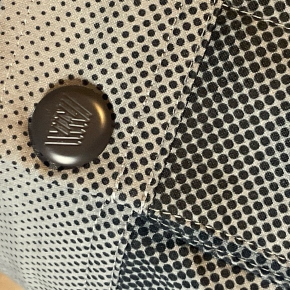 Mack Weldon Striped Ombre Active Board Shorts
Size 33/34 - Picture 5 of 6